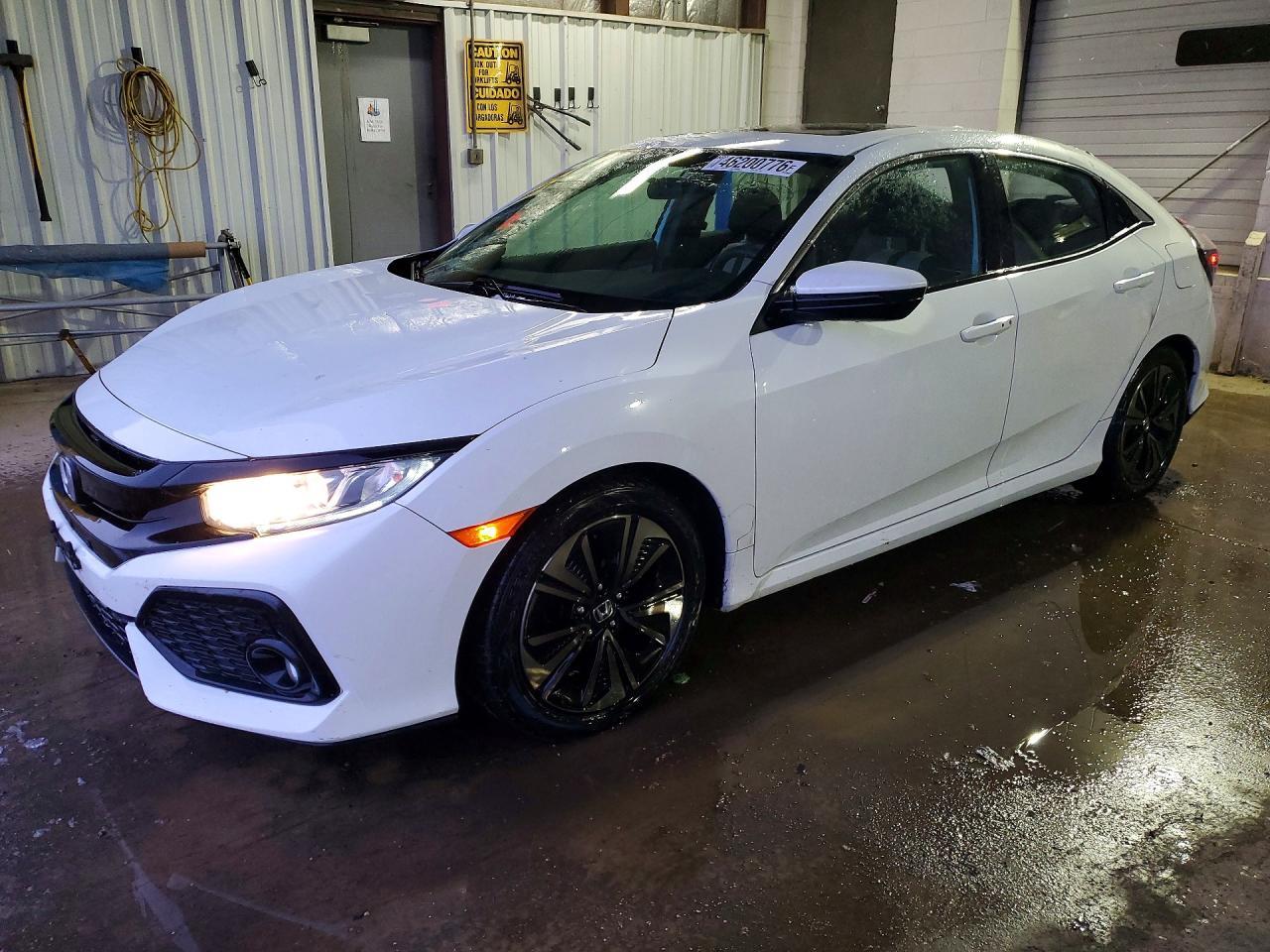 Honda Civic Hatchback EX CVT 2017