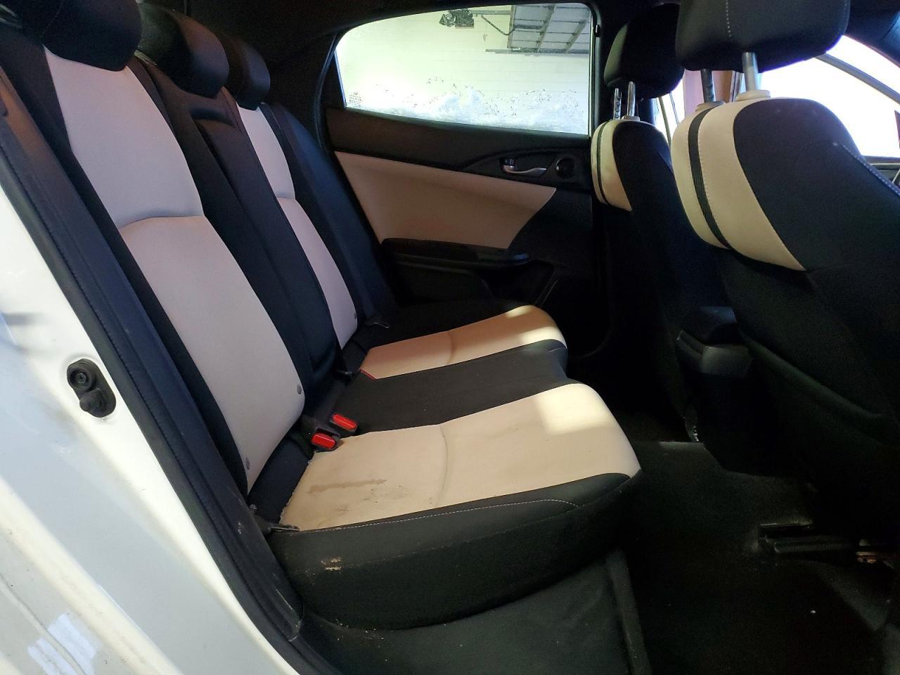Honda Civic Hatchback EX CVT 2017