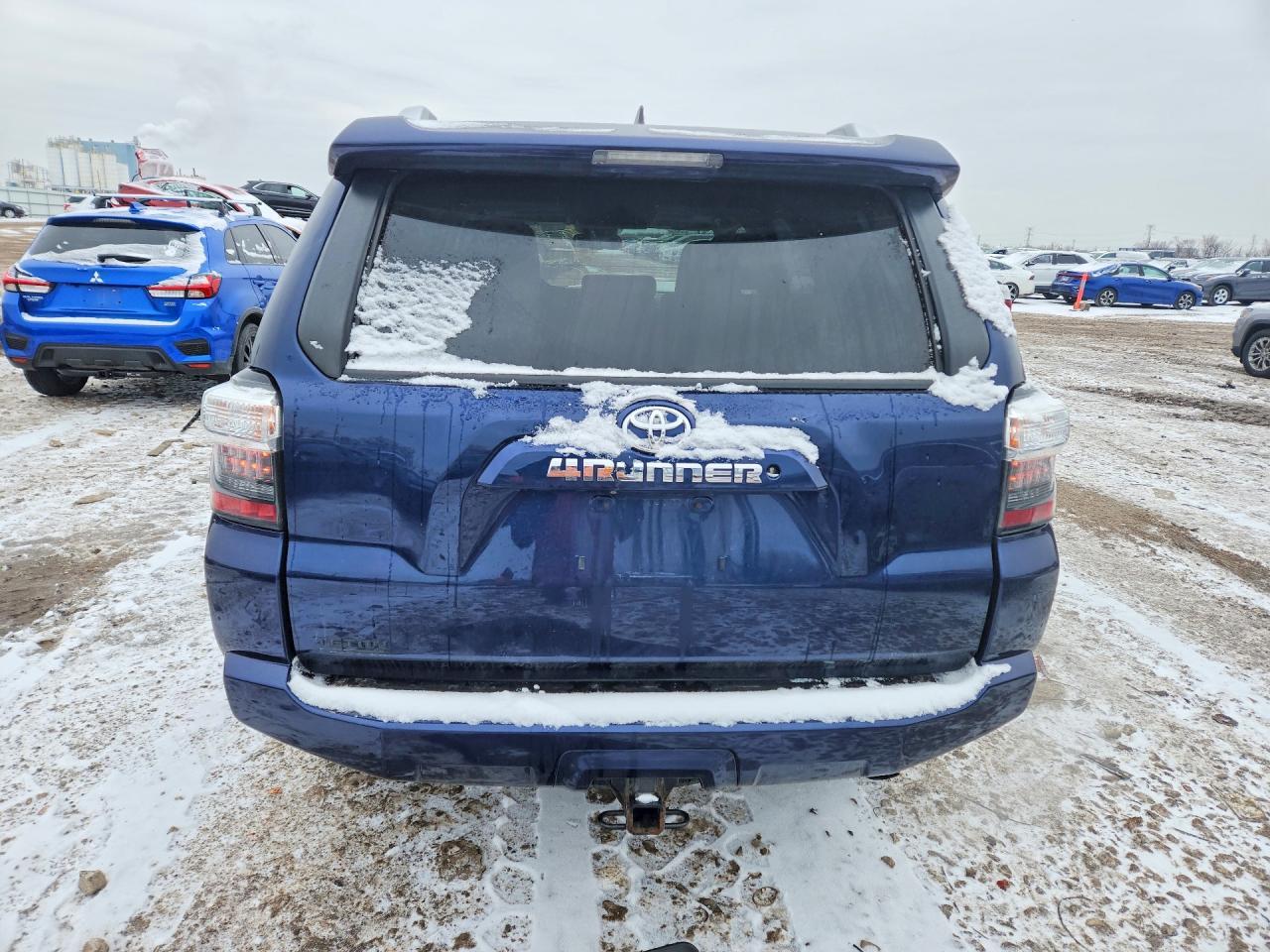 Toyota 4Runner SR5 4WD (Natl) 2017
