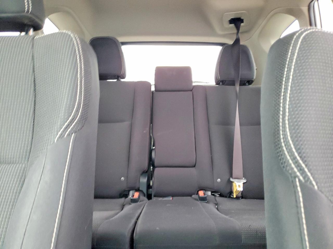 Toyota RAV4 XLE AWD (Natl) 2017
