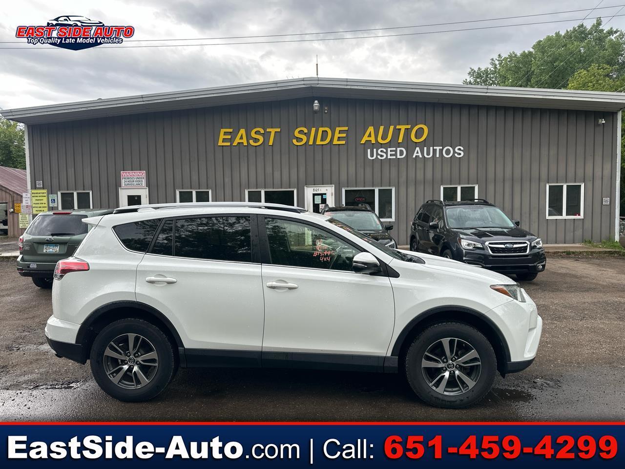 Toyota RAV4 XLE AWD (Natl) 2017