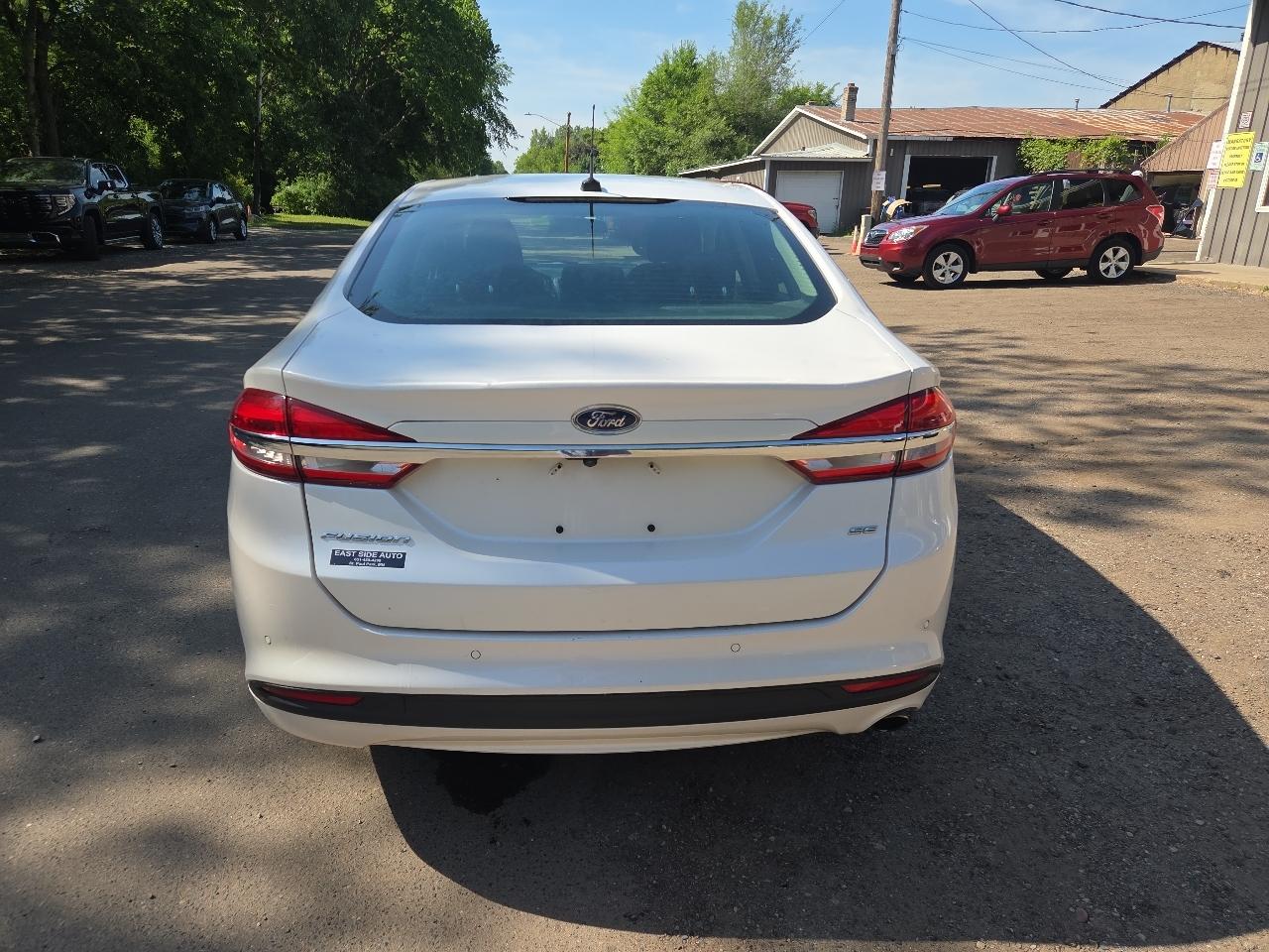 Ford Fusion SE FWD 2017