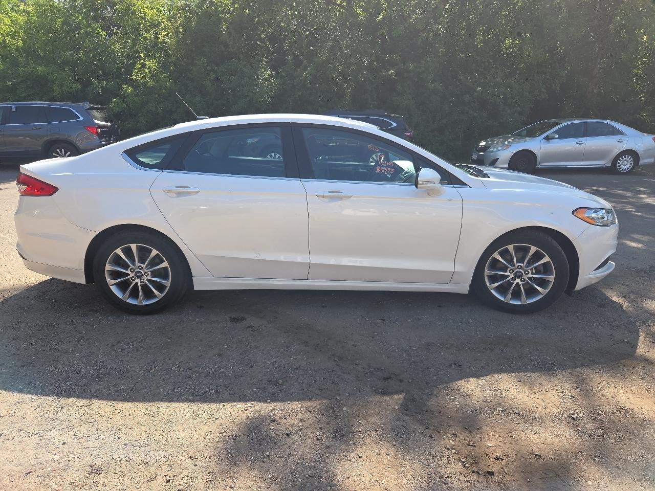 Ford Fusion SE FWD 2017