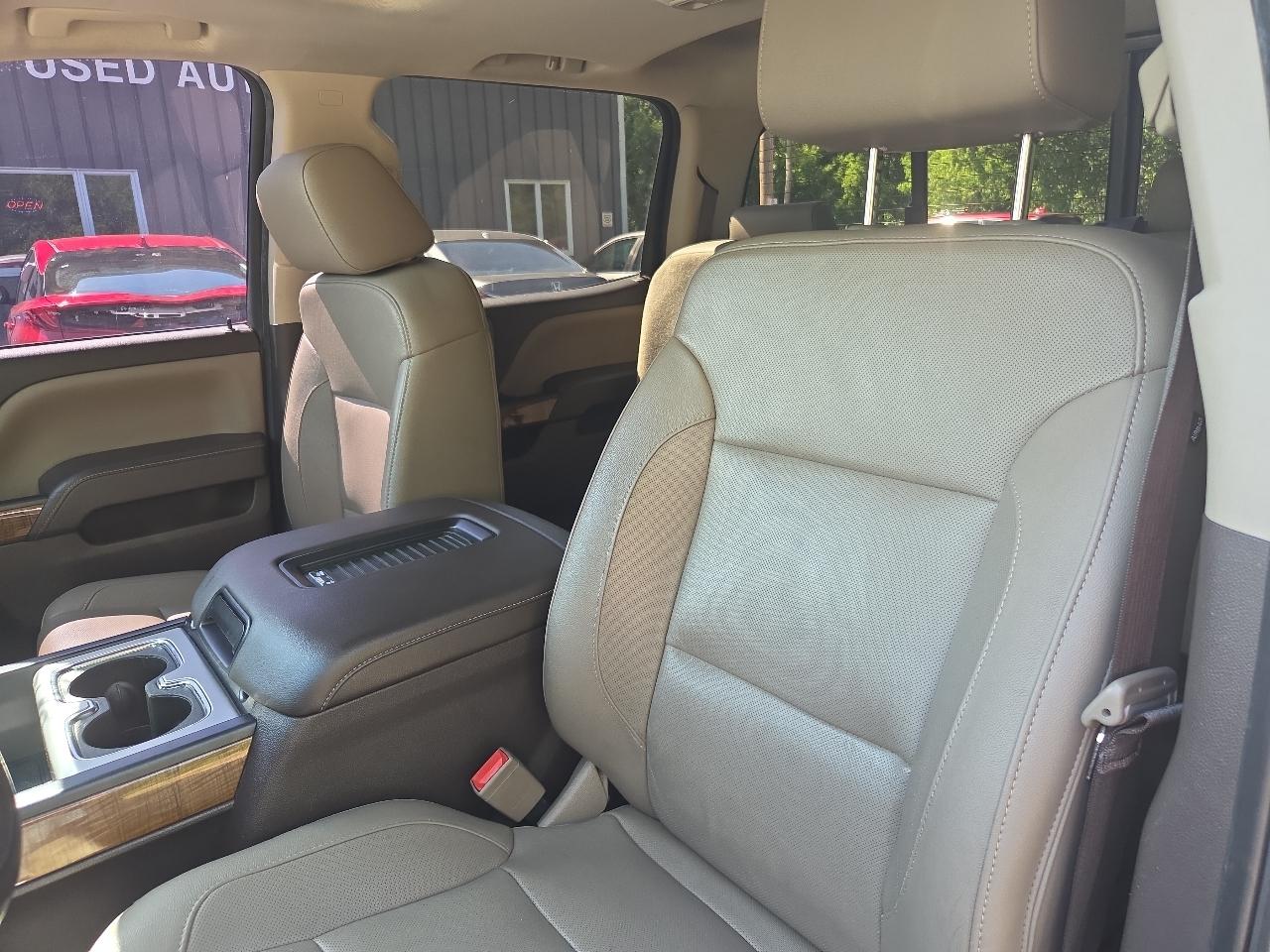 GMC Sierra 1500 4WD Crew Cab 143.5" SLT 2018