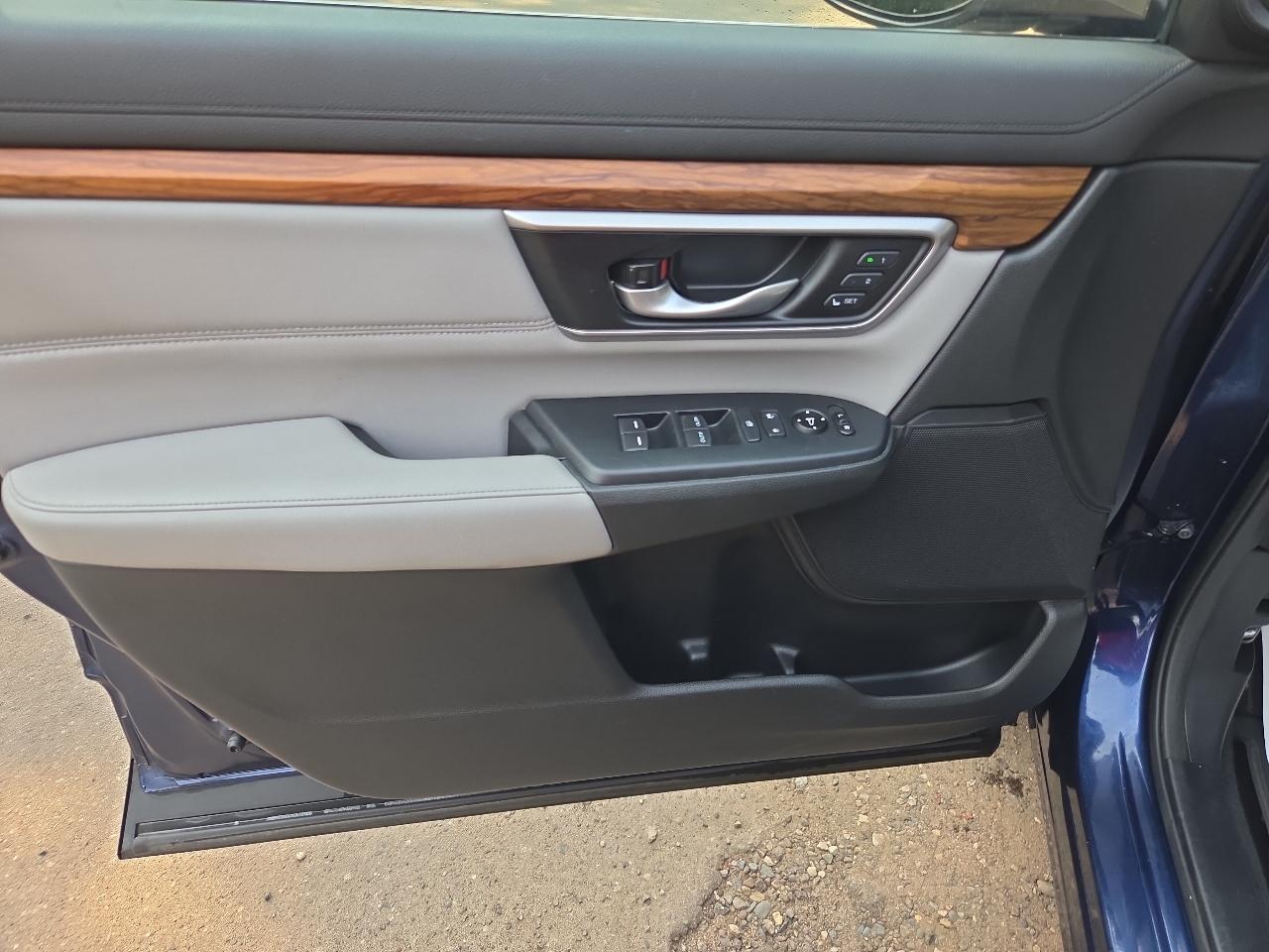 Honda CR-V Touring AWD 2020