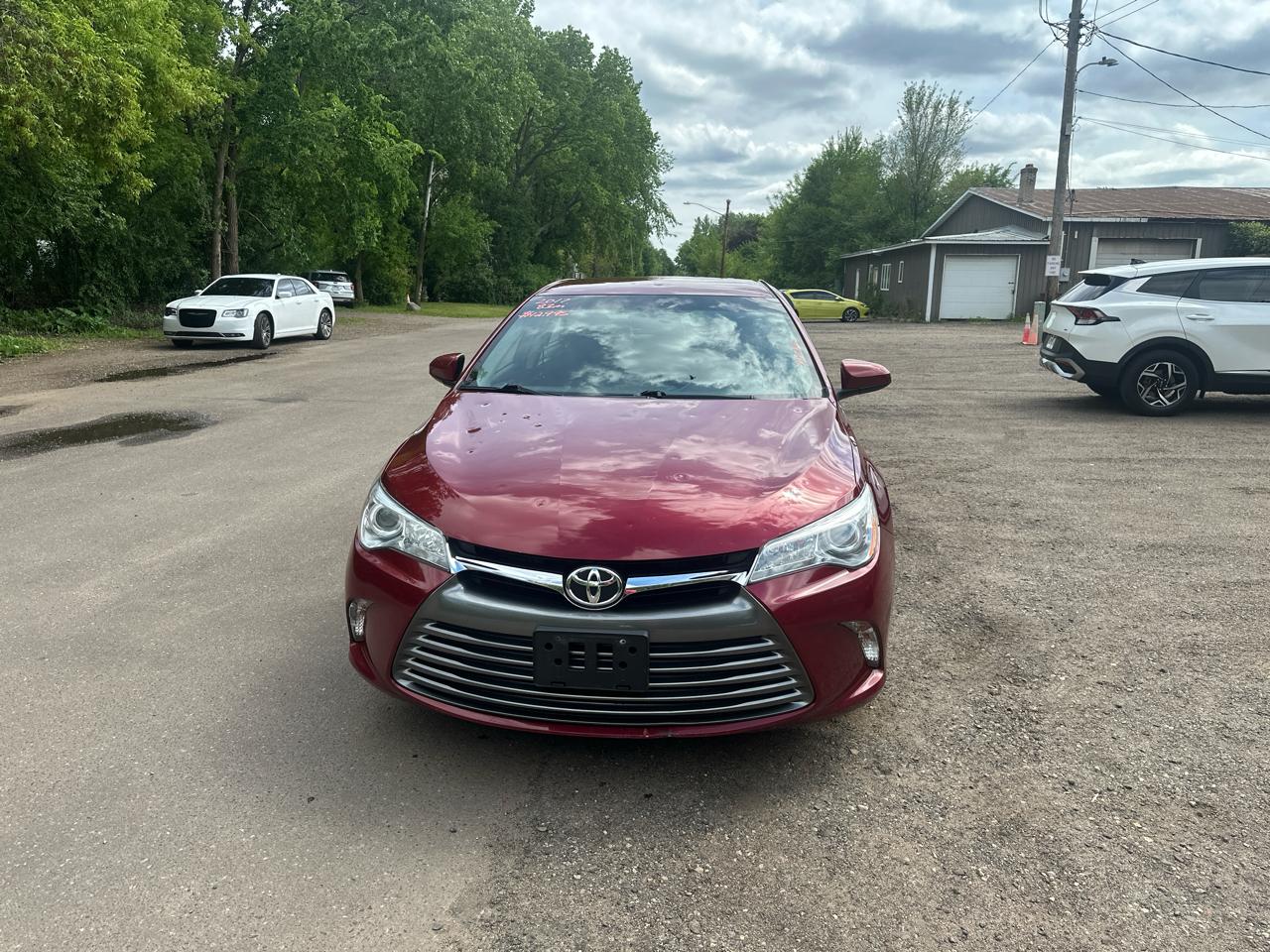 Toyota Camry XLE Auto (Natl) 2017