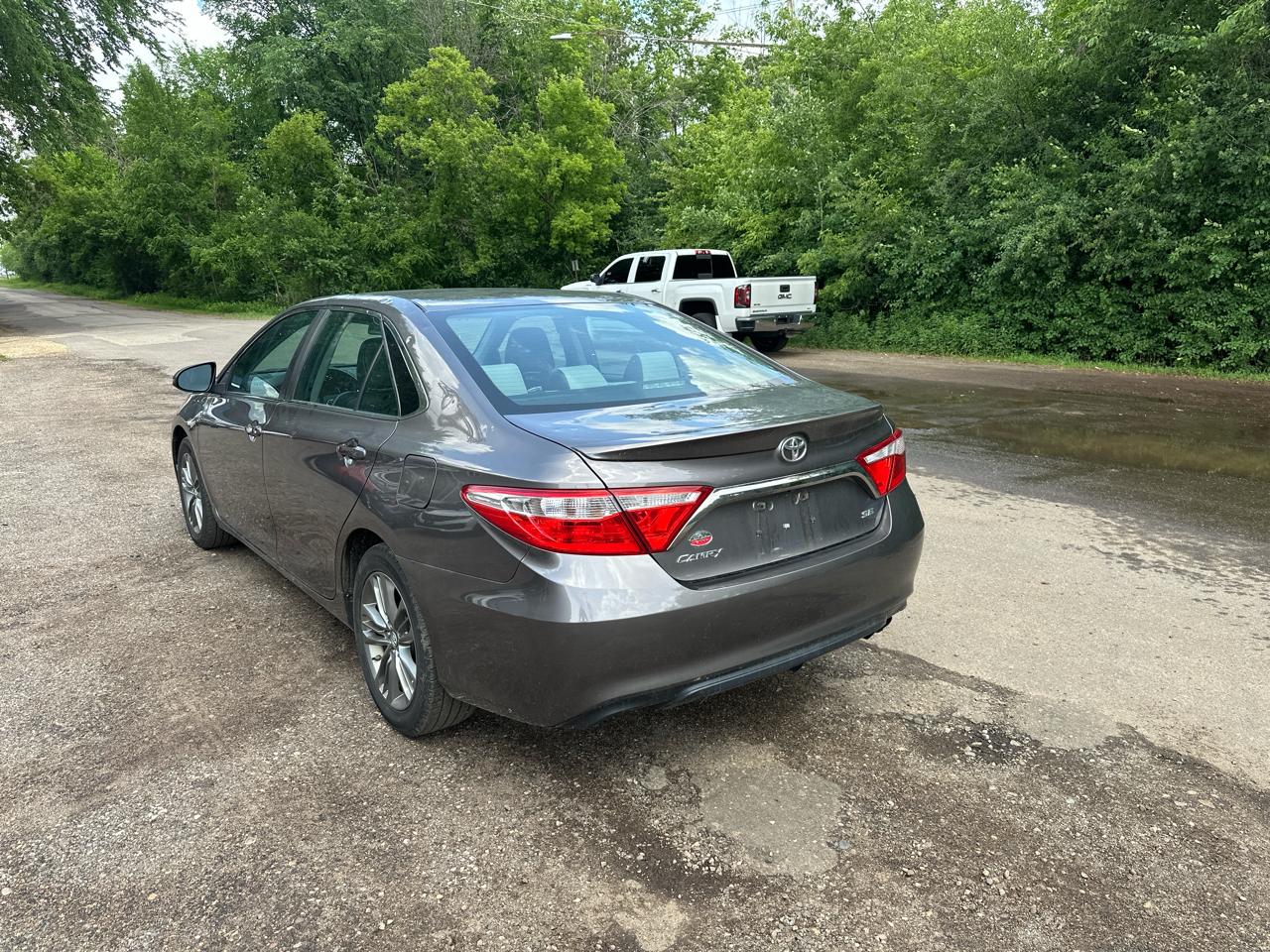 Toyota Camry 4dr Sdn I4 Auto XLE (Natl) 2016