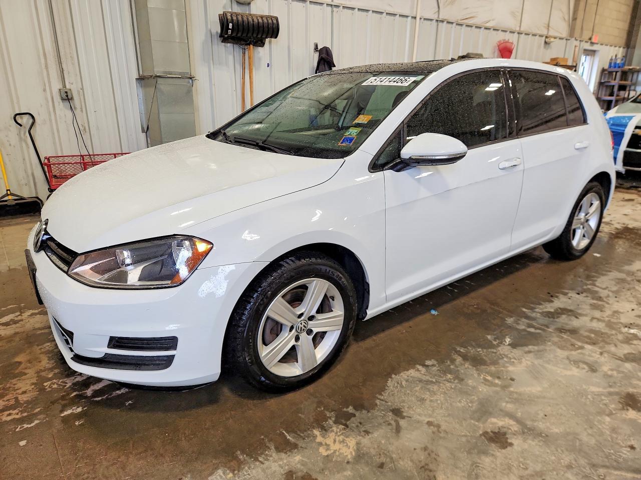 Volkswagen Golf 1.8T 4-Door S Manual 2017