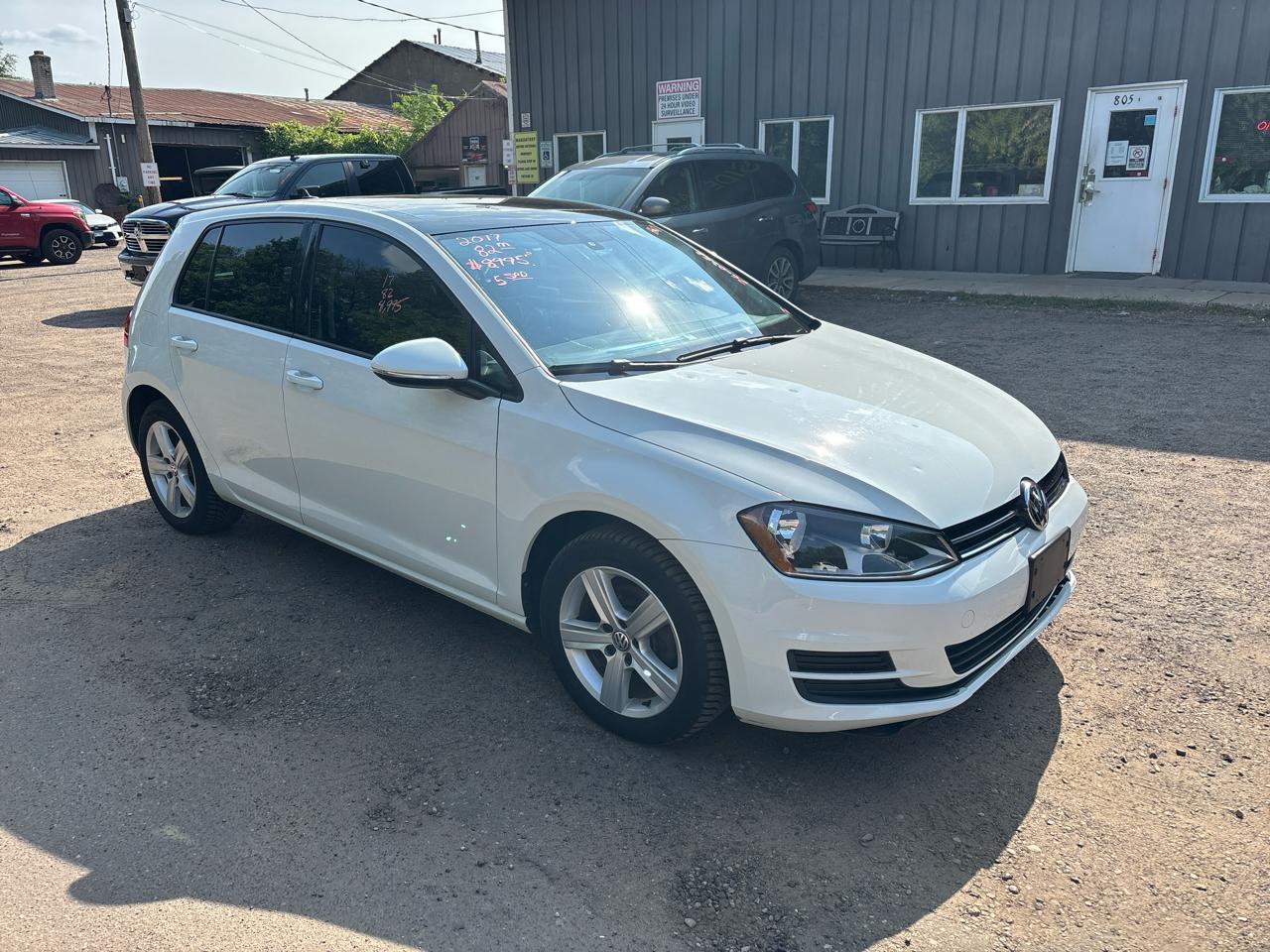 Volkswagen Golf 1.8T 4-Door S Manual 2017