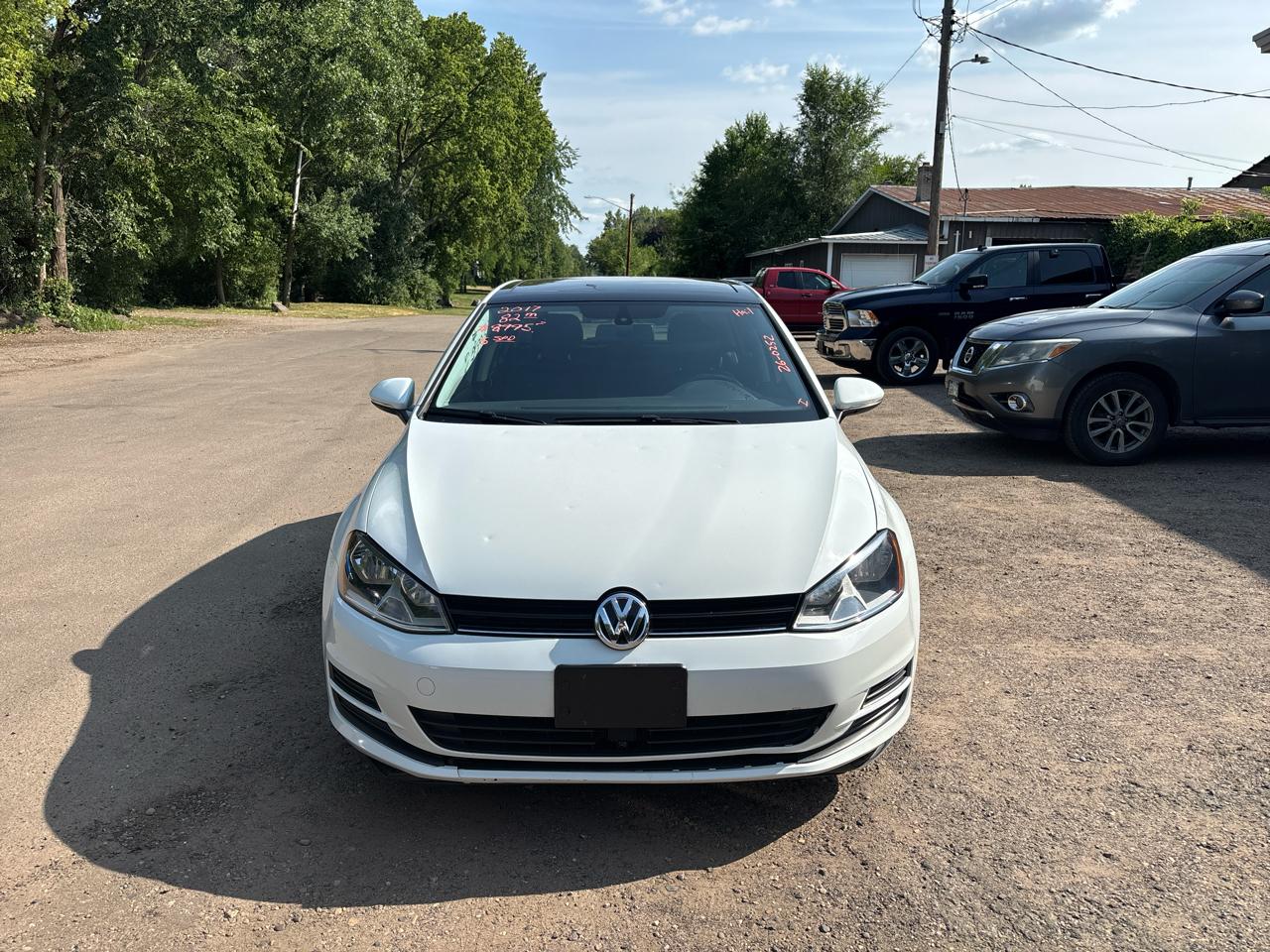 Volkswagen Golf 1.8T 4-Door S Manual 2017