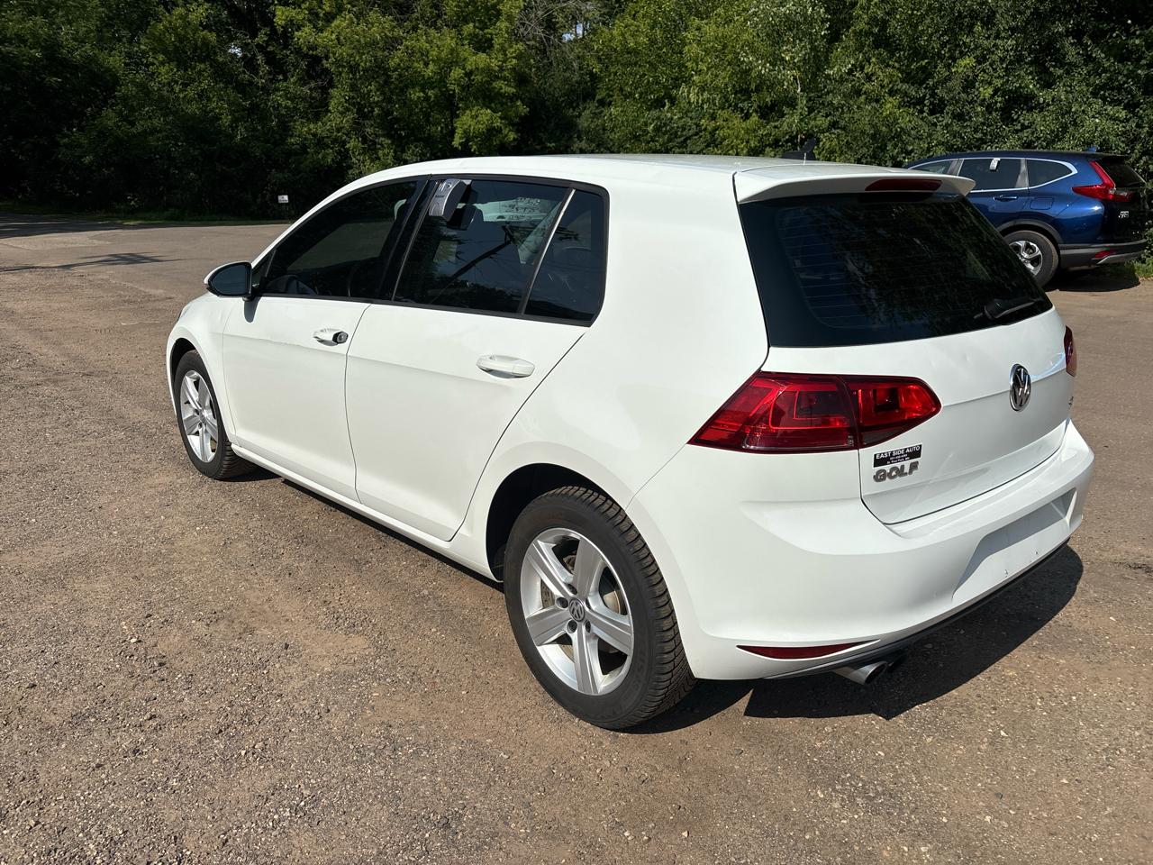 Volkswagen Golf 1.8T 4-Door S Manual 2017