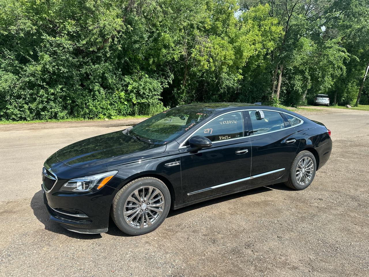 Buick LaCrosse 4dr Sdn Essence FWD 2018