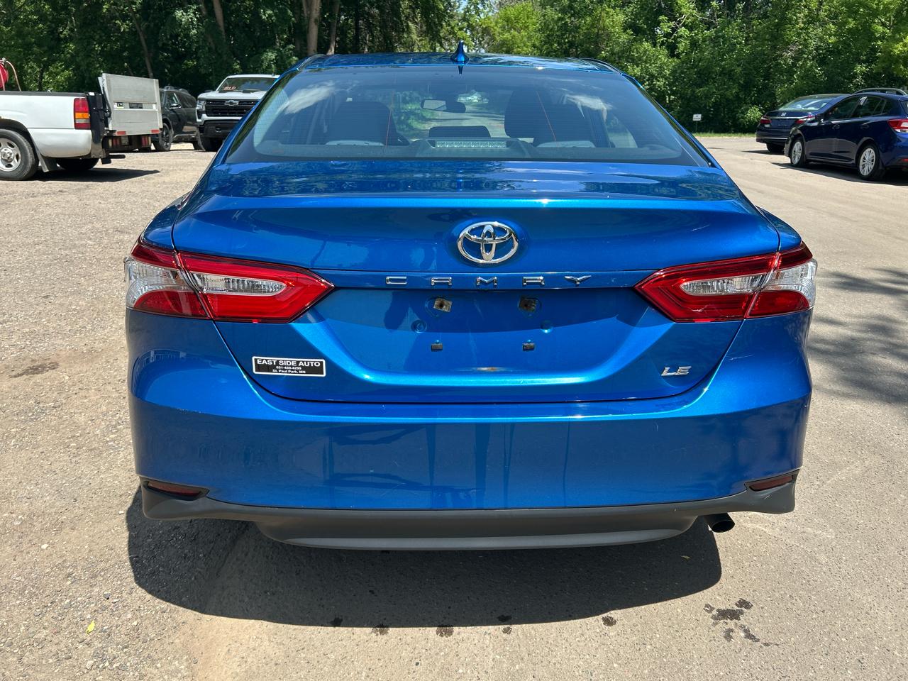 Toyota Camry LE Auto (Natl) 2020