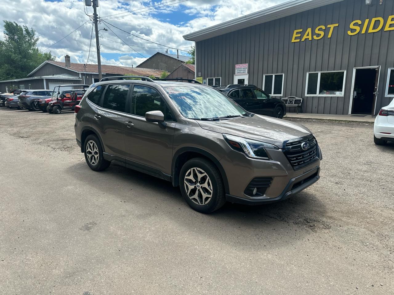 Subaru Forester Premium CVT 2023