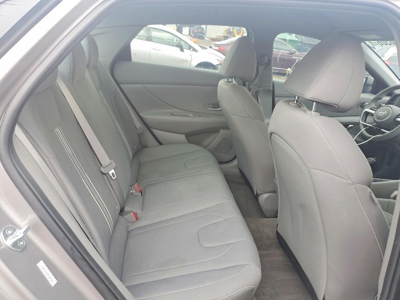 Hyundai Elantra SEL IVT 2023