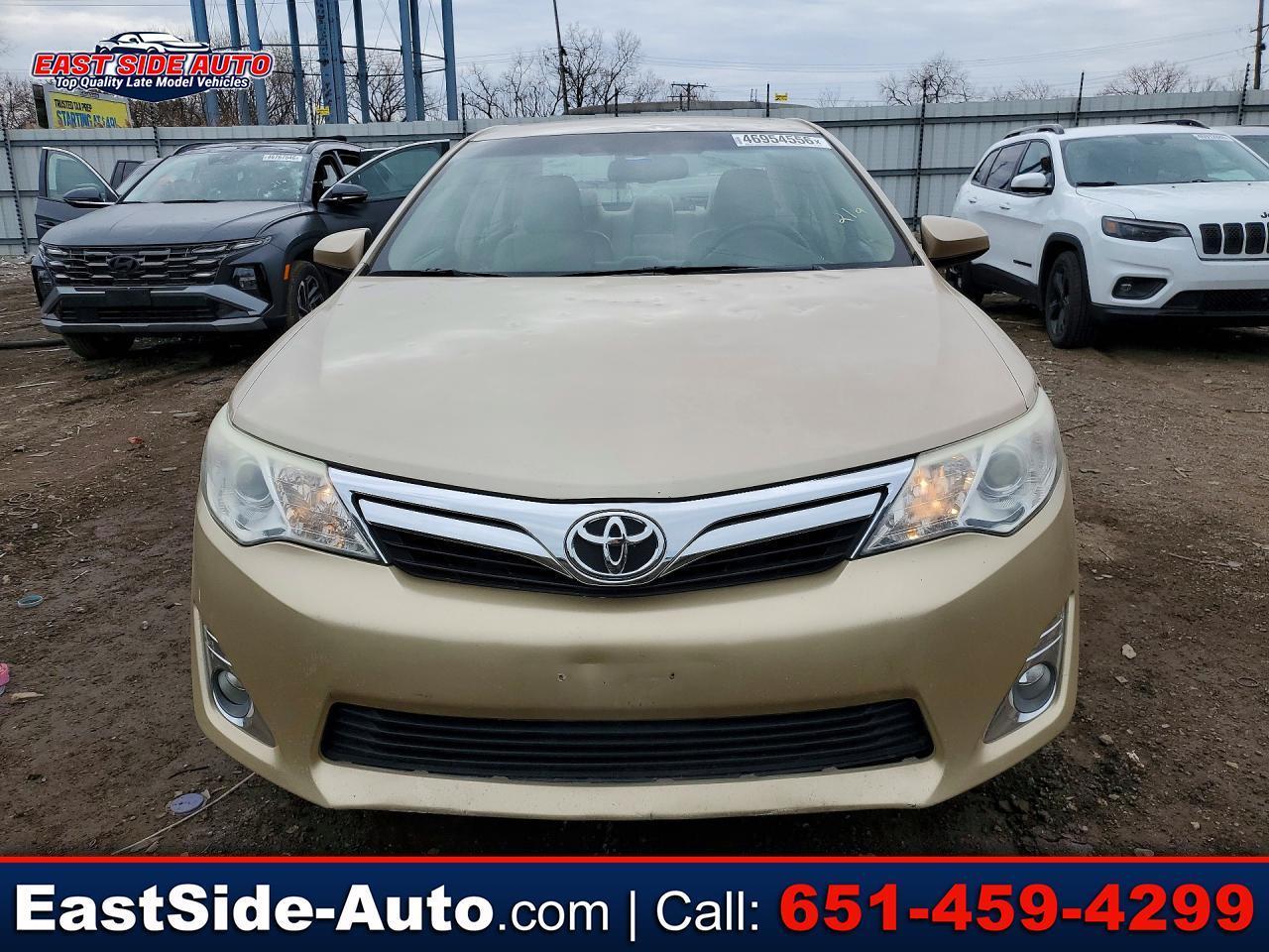 2012 Toyota Camry 3.5 Auto V6 XLE's photo