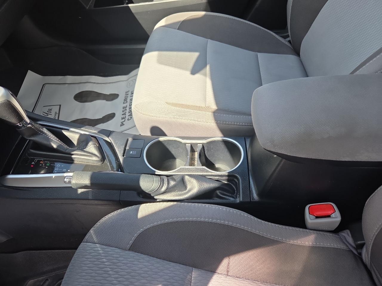 Toyota Corolla L CVT (Natl) 2017