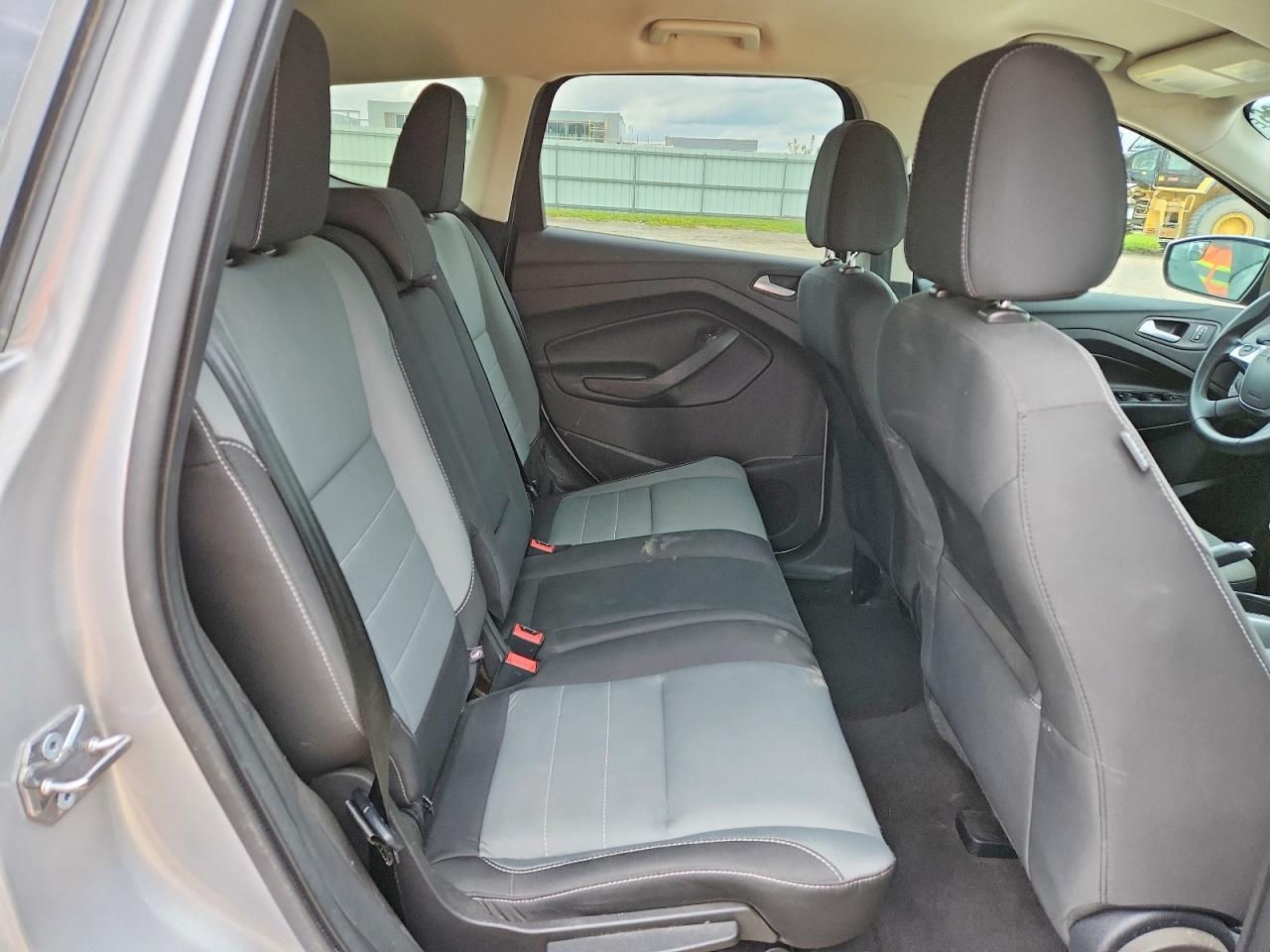 Ford Escape FWD 4dr SE 2016