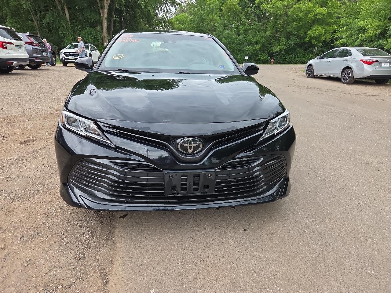Toyota Camry LE Auto (Natl) 2018