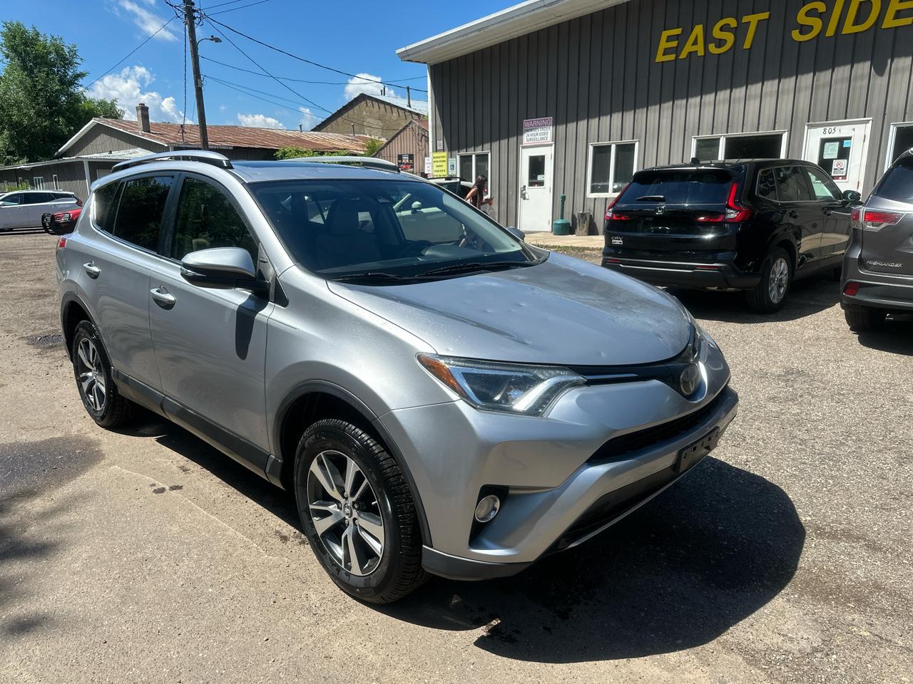 Toyota RAV4 XLE FWD (Natl) 2018