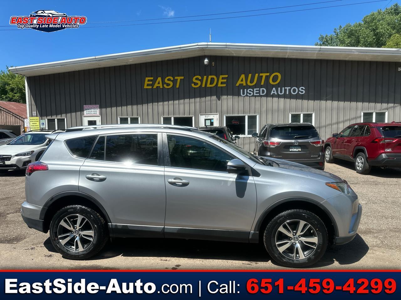 Toyota RAV4 XLE FWD (Natl) 2018