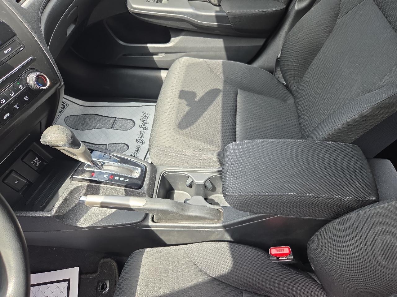 Honda Civic Sedan 4dr CVT LX 2014