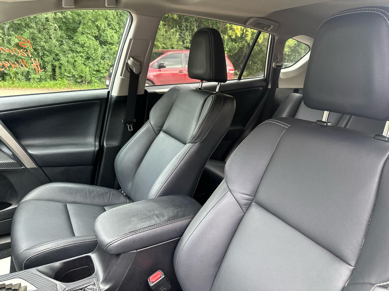 Toyota RAV4 AWD 4dr Limited (Natl) 2015