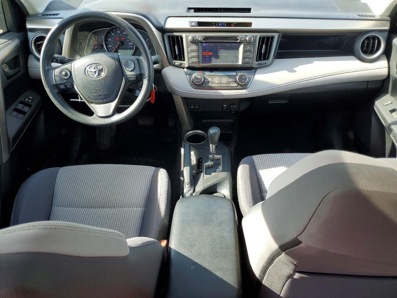 Toyota RAV4 AWD 4dr XLE (Natl) 2013