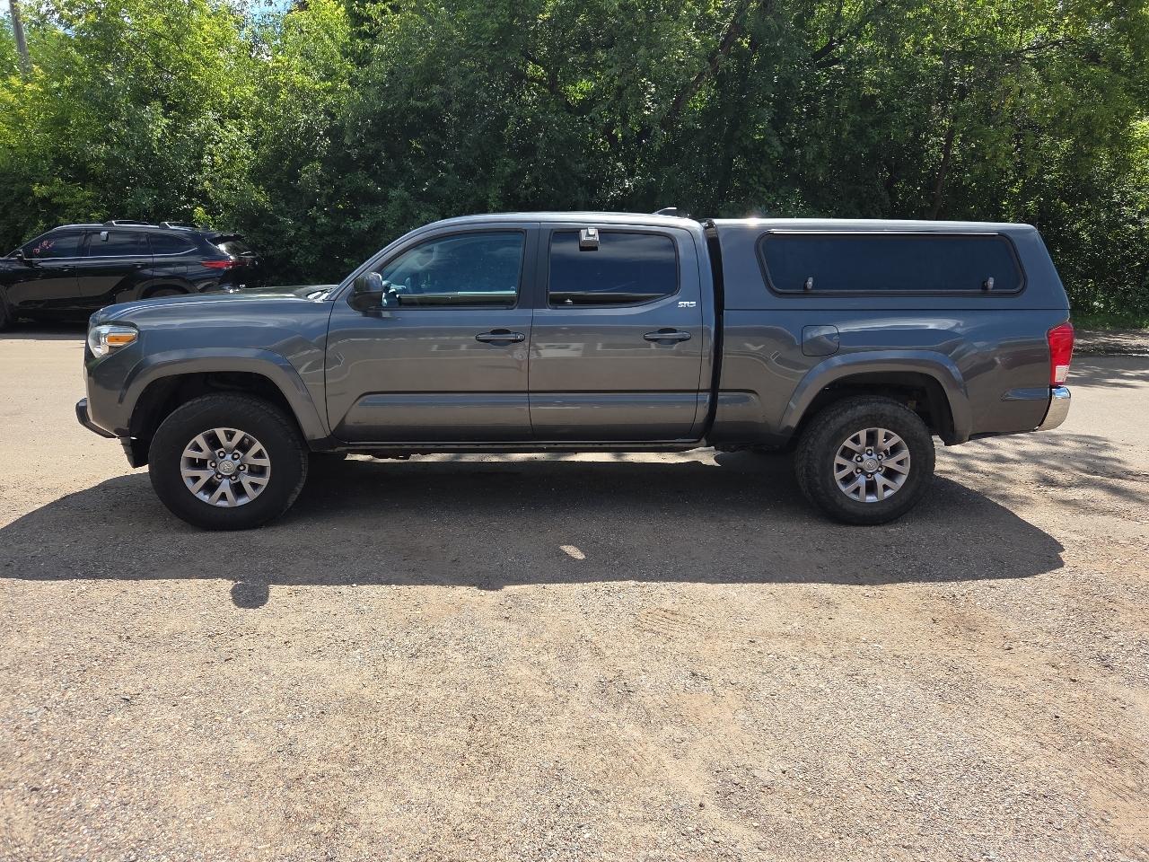 Toyota Tacoma 4WD Double Cab LB V6 AT SR5 (Natl) 2016