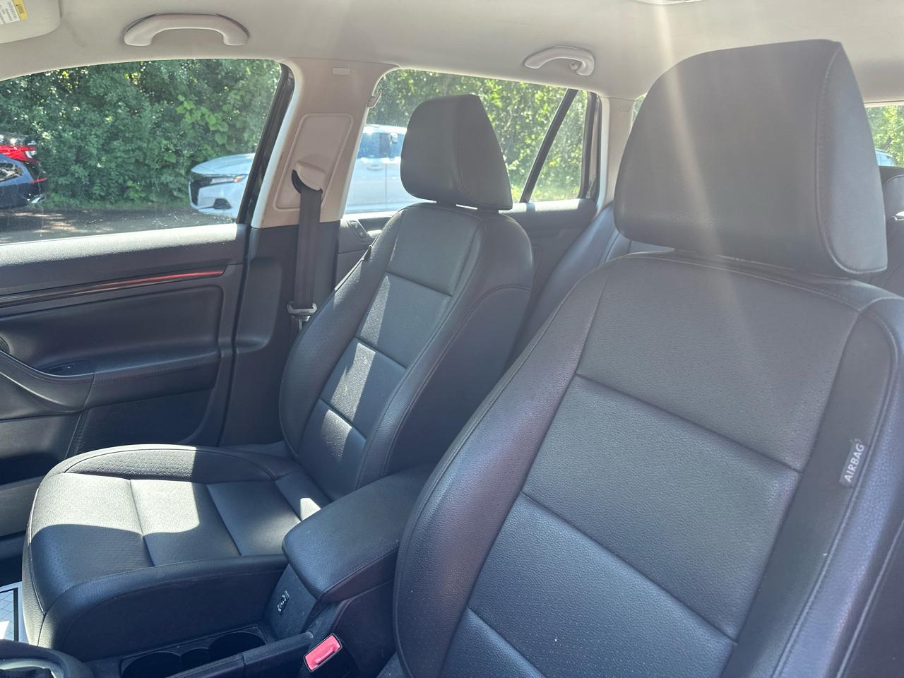 Volkswagen Jetta SportWagen 4dr Auto S PZEV 2014
