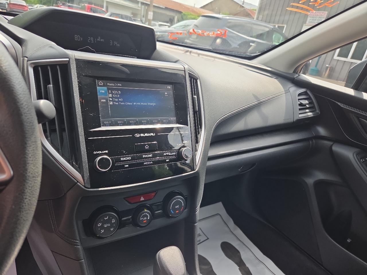 Subaru Impreza 2.0i Premium 5-door CVT 2017