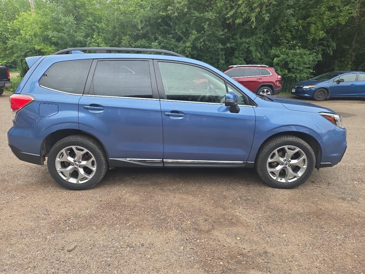 Subaru Forester 2.5i Touring CVT 2017
