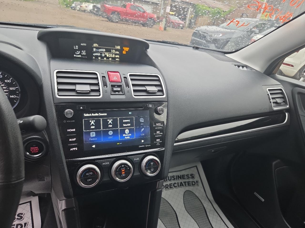 Subaru Forester 2.5i Touring CVT 2017