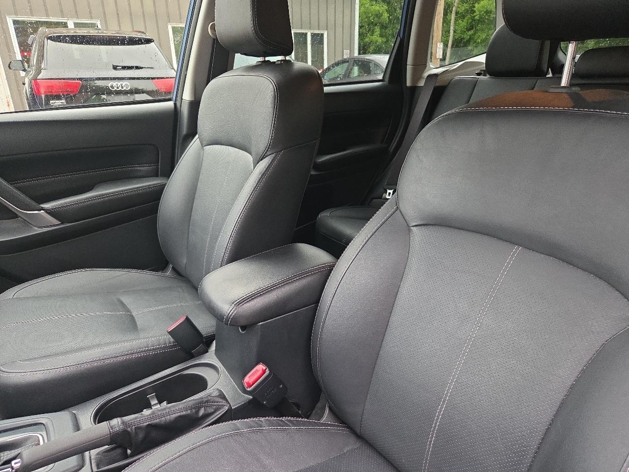 Subaru Forester 2.5i Touring CVT 2017