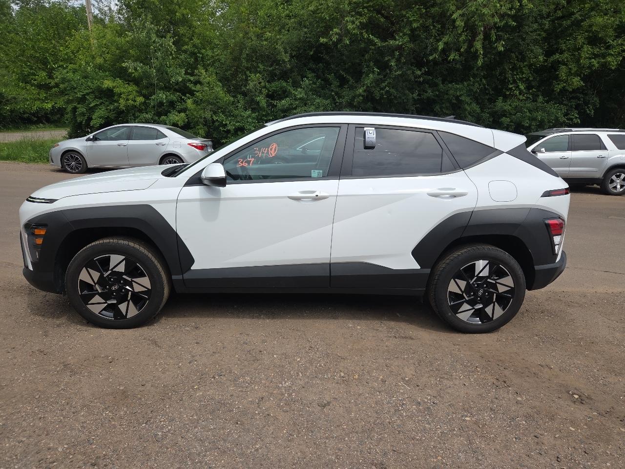 Hyundai Kona SEL AWD 2024