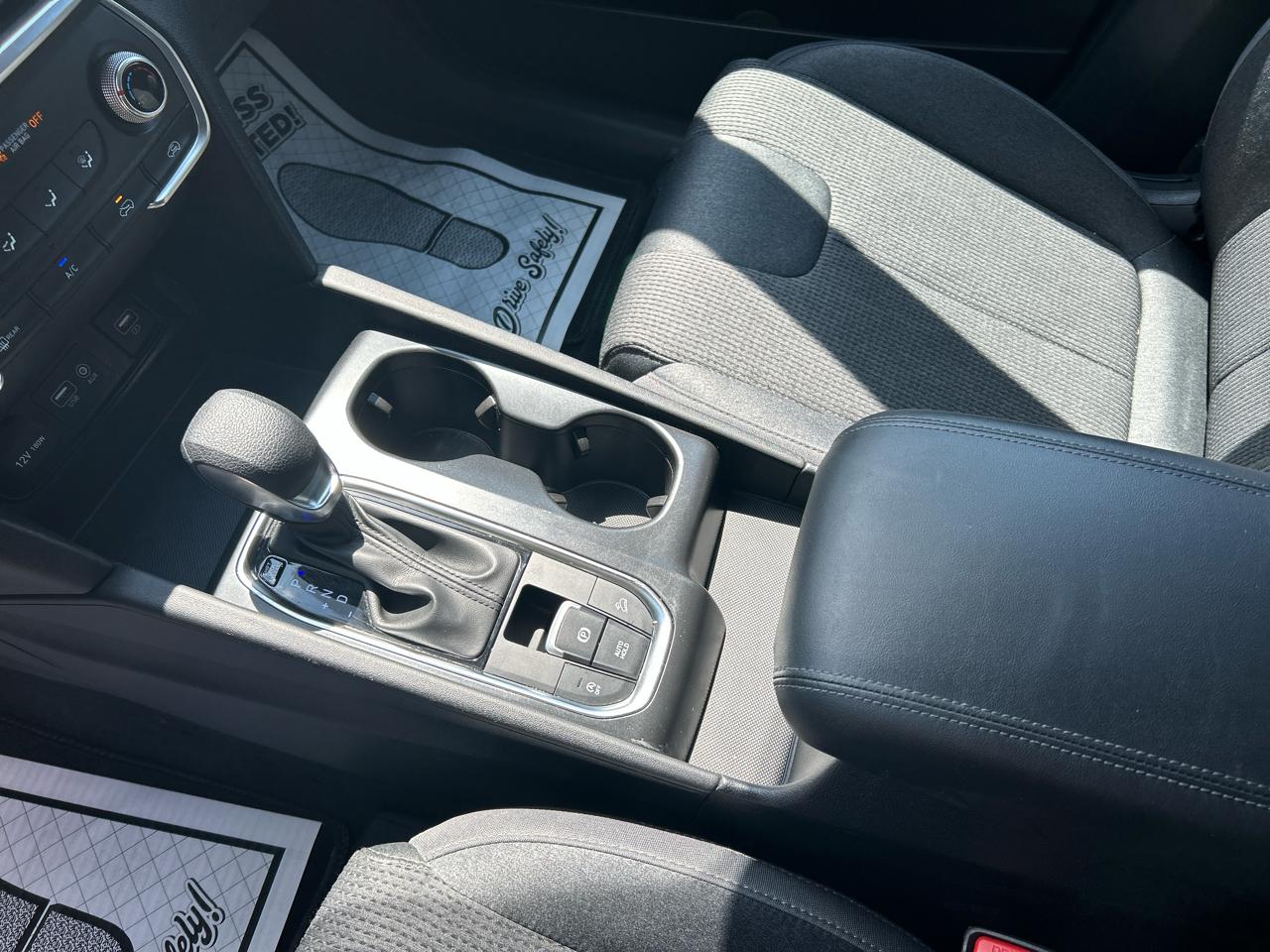 Hyundai Santa Fe SE 2.4L Auto AWD 2020