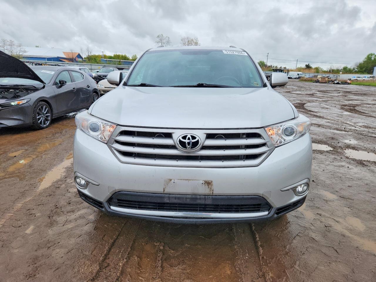 Toyota Highlander 4WD 4dr V6 Limited (Natl) 2013