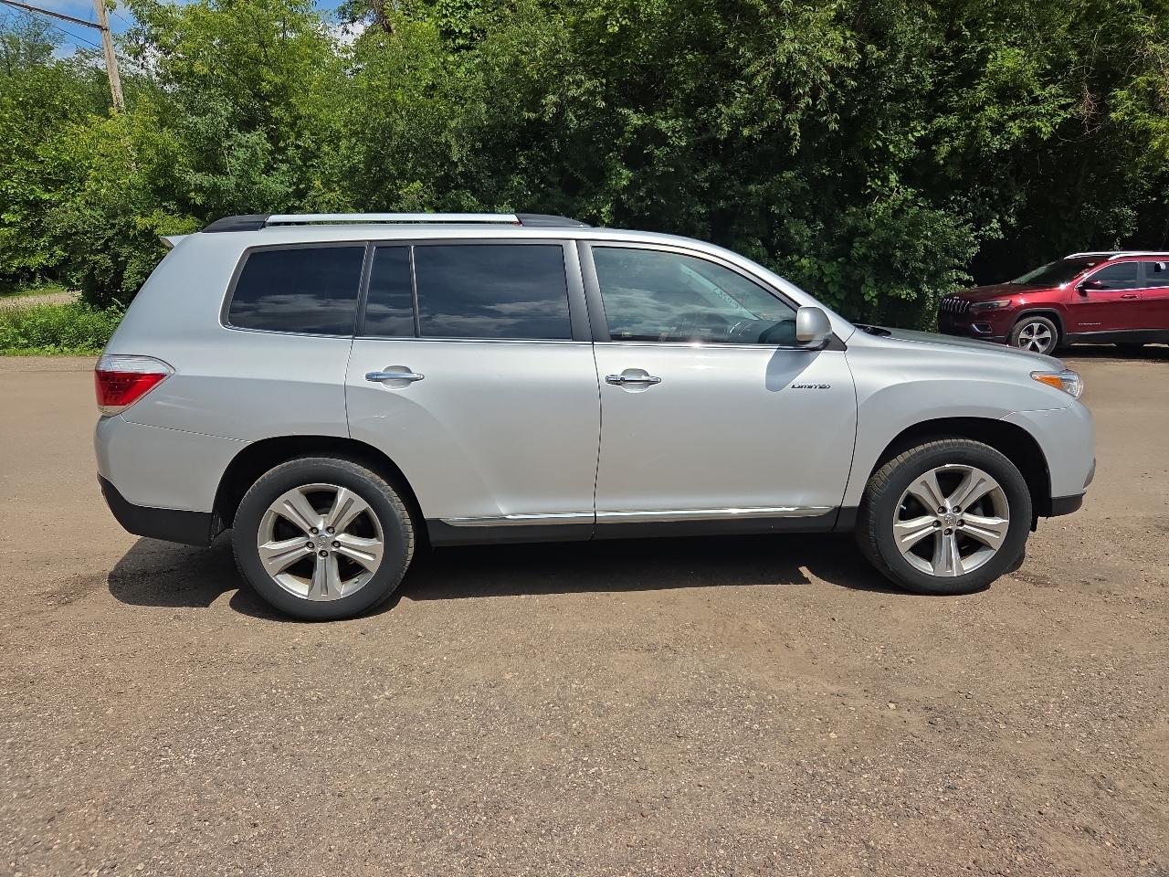 Toyota Highlander 4WD 4dr V6 Limited (Natl) 2013