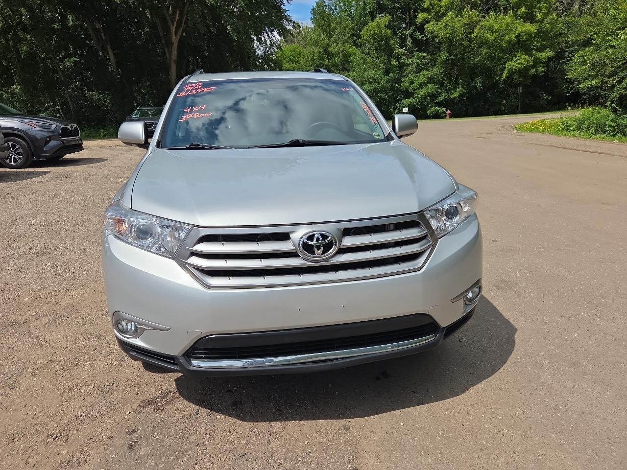 Toyota Highlander 4WD 4dr V6 Limited (Natl) 2013