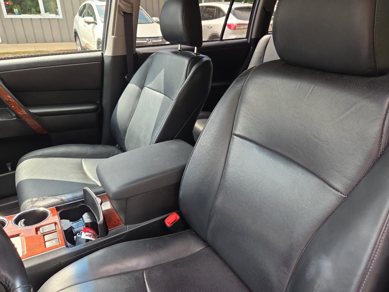 Toyota Highlander 4WD 4dr V6 Limited (Natl) 2013