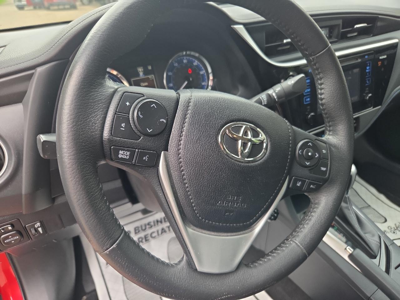 Toyota Corolla L CVT (Natl) 2017