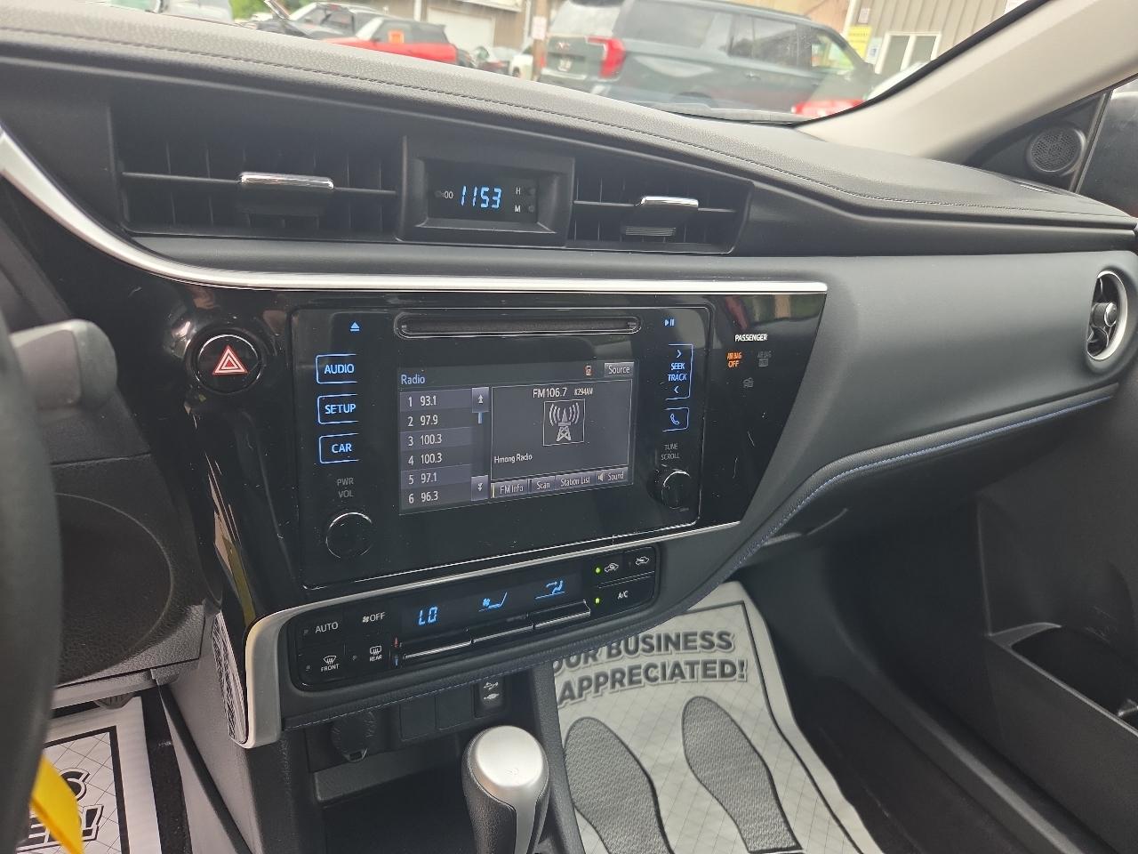 Toyota Corolla L CVT (Natl) 2017