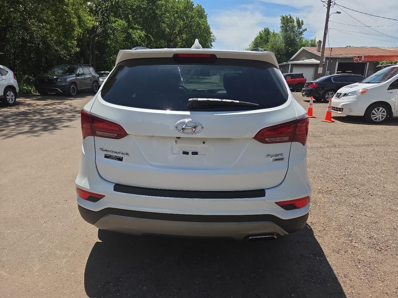Hyundai Santa Fe Sport 2.4L Auto AWD 2017