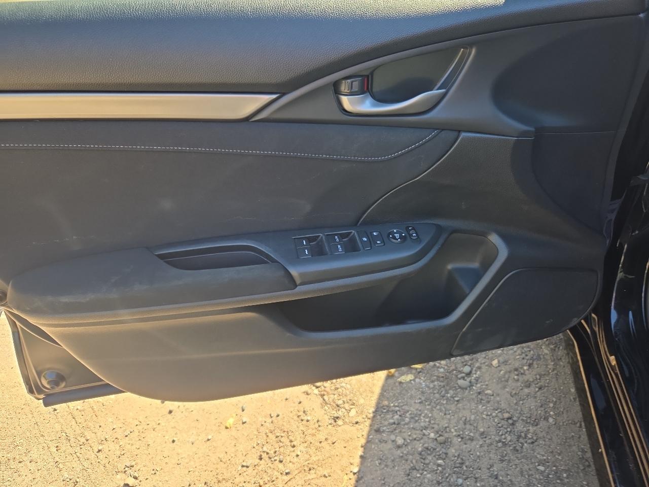 Honda Civic Hatchback EX CVT 2018