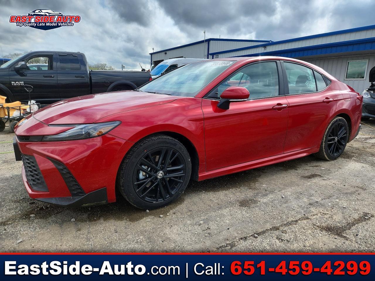 2025 Toyota Camry LE (Natl)