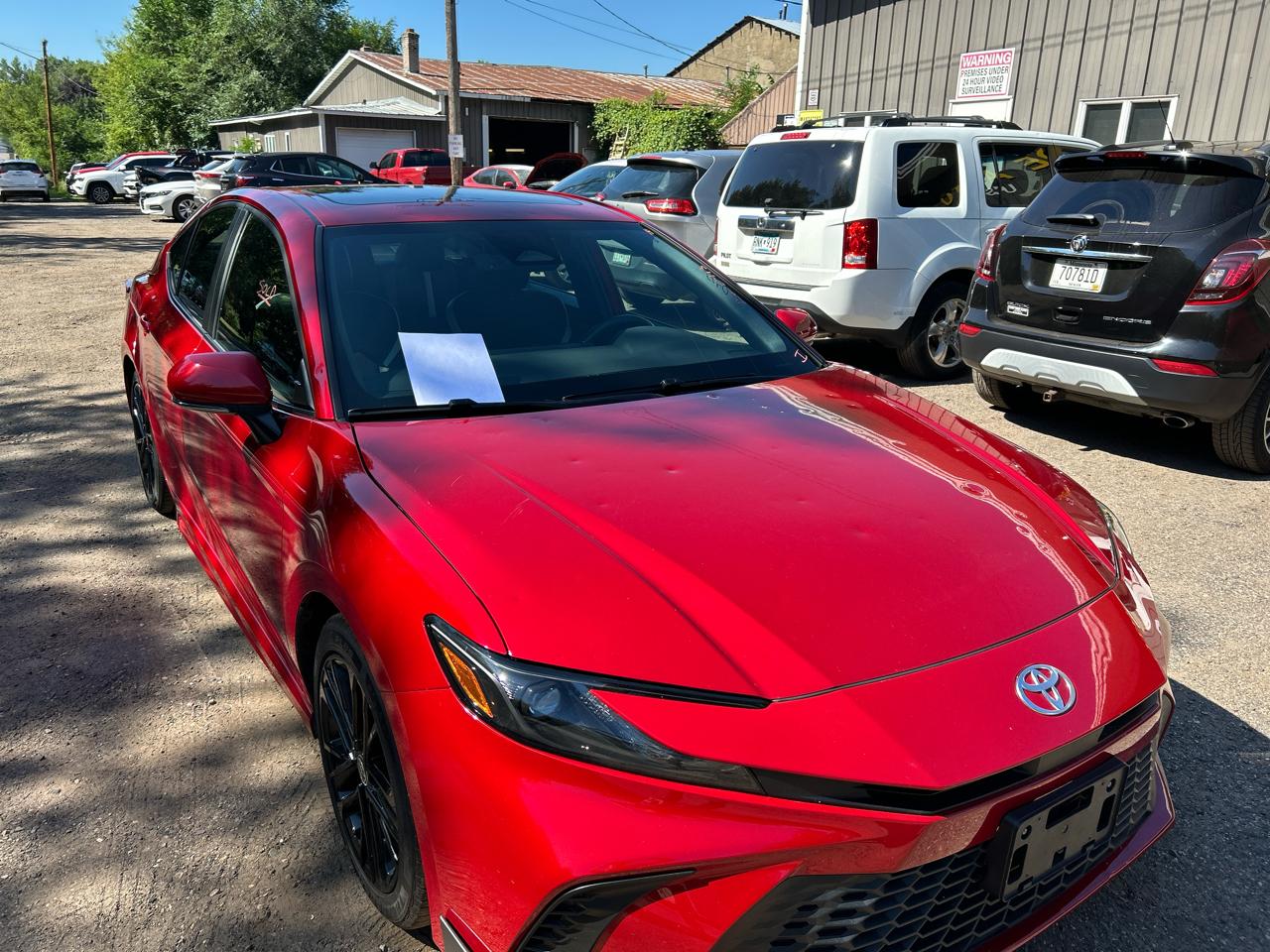 Toyota Camry LE (Natl) 2025