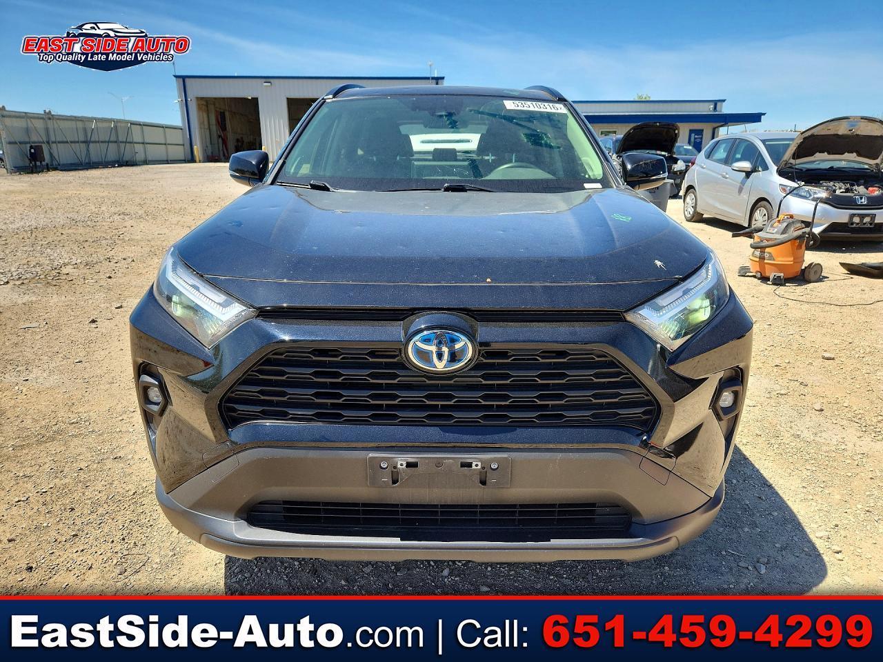Toyota RAV4 Hybrid XLE Premium AWD (Natl) 2022