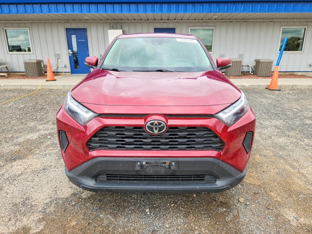 Toyota RAV4 LE AWD (Natl) 2024