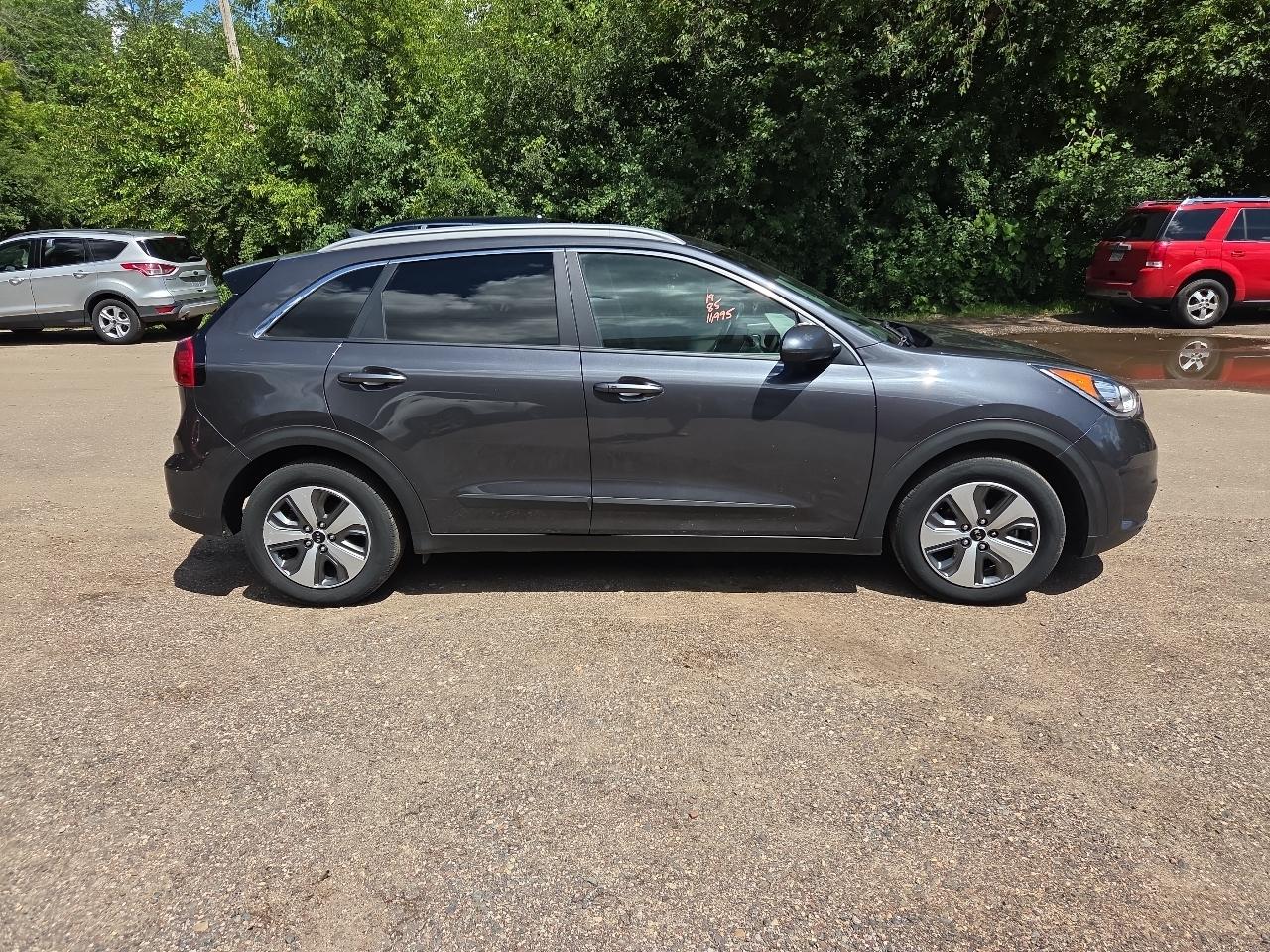 Kia Niro Plug-In Hybrid LX FWD 2019