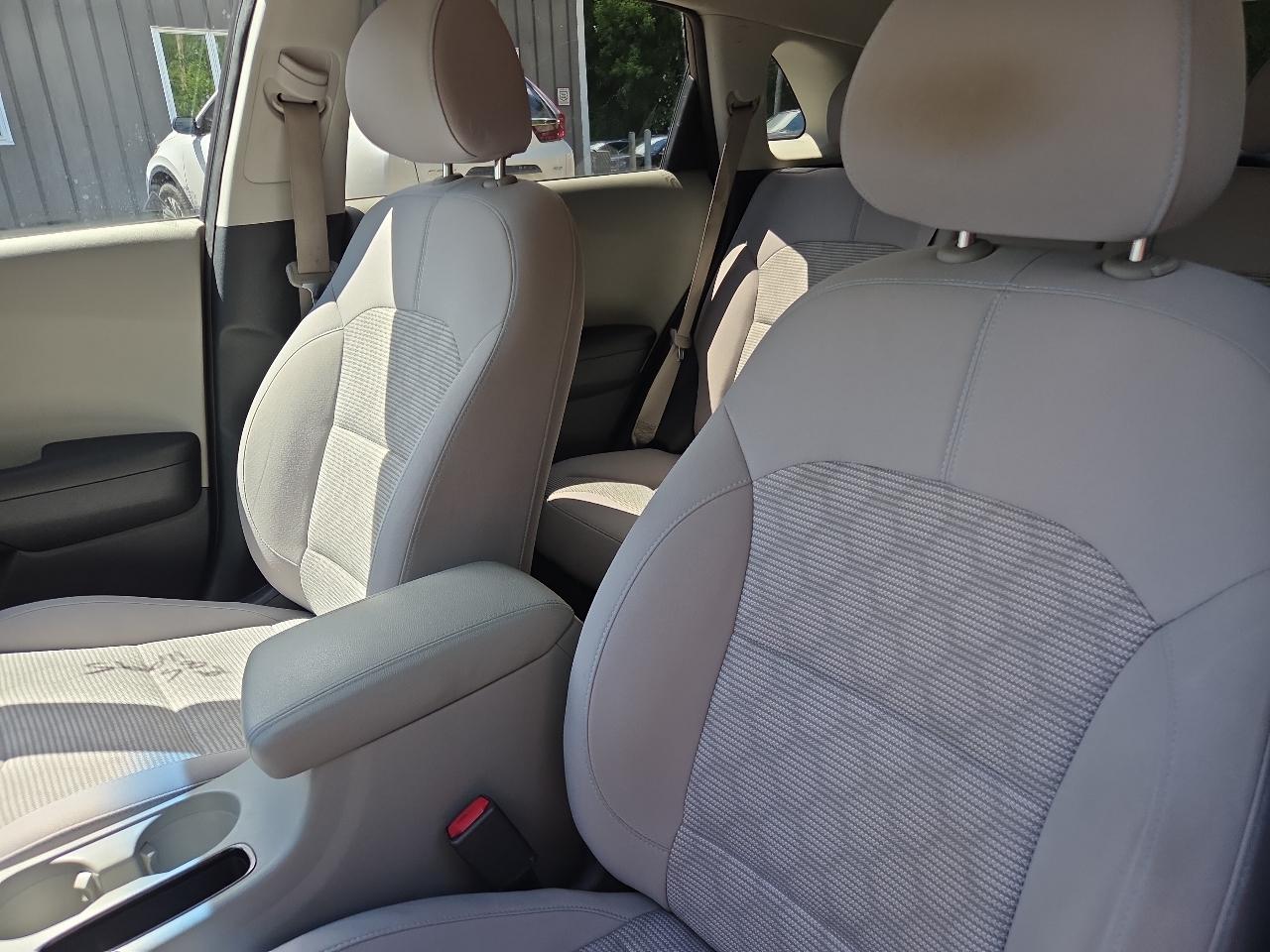Kia Niro Plug-In Hybrid LX FWD 2019